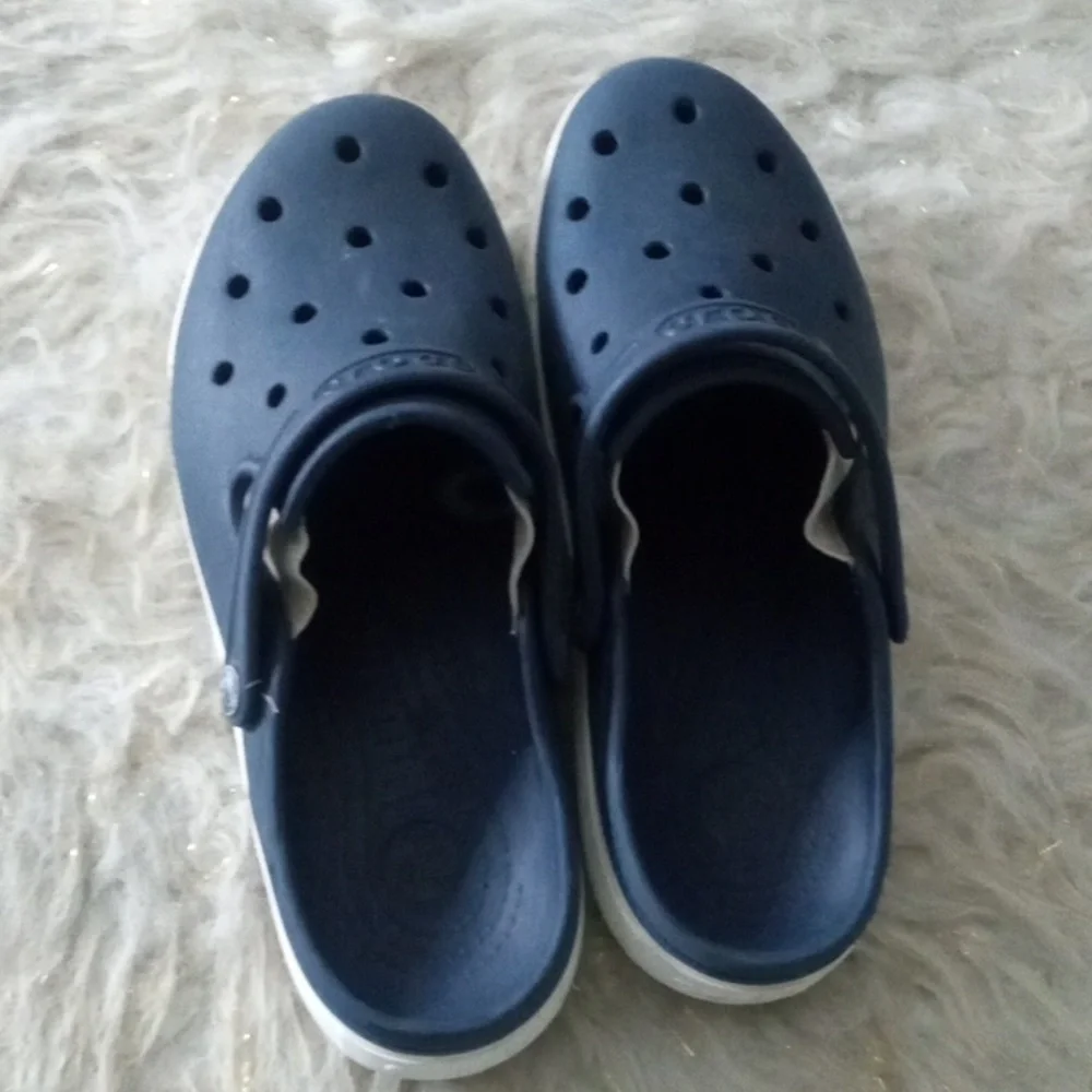 Crocs shoes unisex